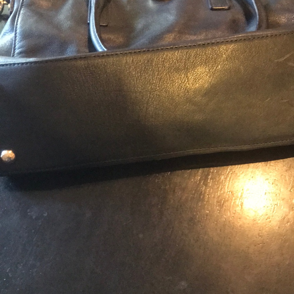 Like New Michael Kors Dark Blue Shoulder Bag 💼💕 - Picture 4 of 7